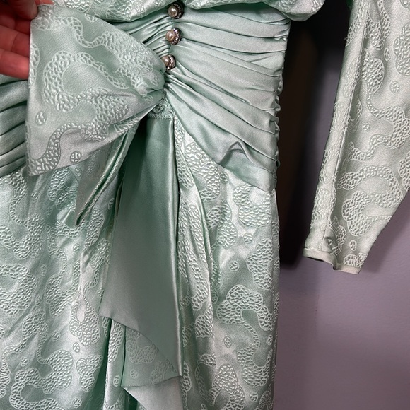 A. J. Bari Green Jacquard Silk Vintage Ruched Hourglass Dress size vintage 6 - Picture 13 of 17